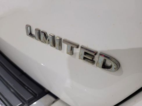 Used 2019 Jeep Grand Cherokee Limited image 52