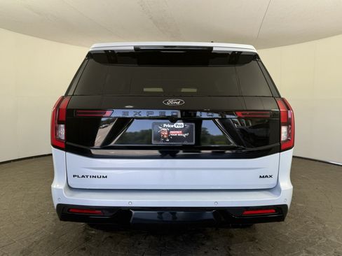 Used 2025 Ford Expedition Max Platinum w/ Stealth Appearance Package AWD/4WD image 6