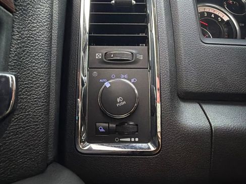 Used 2016 RAM 3500 Laramie AWD/4WD image 46