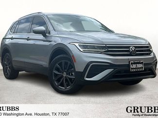 Used 2022 Volkswagen Tiguan SE video 1