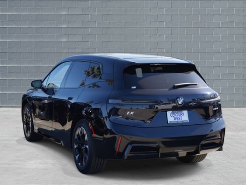 New 2026 BMW iX xDrive45 w/ M Sport Package image 4