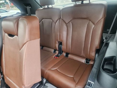 Used 2017 Audi Q7 3.0T Premium Plus image 11