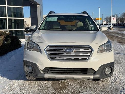 Used 2017 Subaru Outback 2.5i Limited image 8
