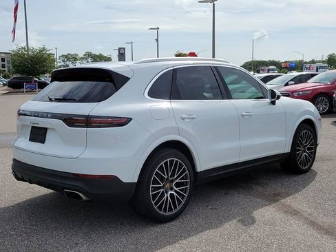 Used 2020 Porsche Cayenne AWD/4WD image 5