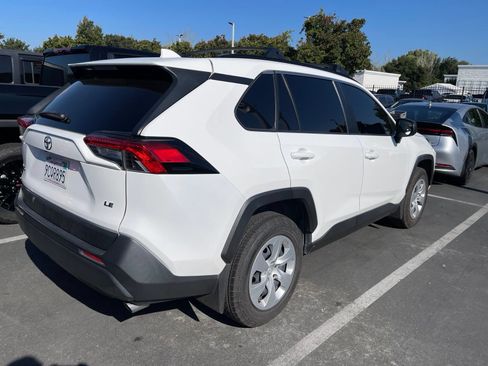 Used 2020 Toyota RAV4 LE w/ Carpet Mat Package FWD image 2
