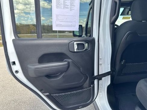 Used 2025 Jeep Wrangler Unlimited Rubicon 4xe w/ Safety Group image 44