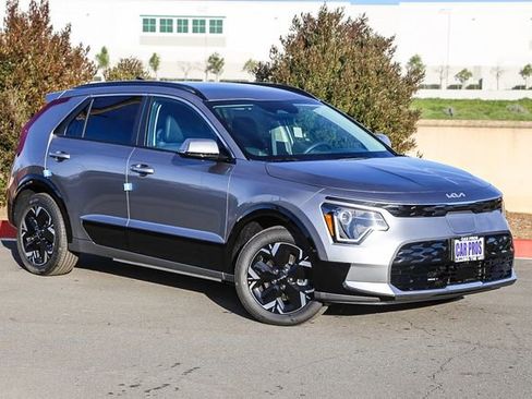 New 2026 Kia Niro Wind image 2