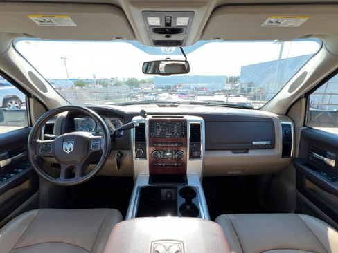 Used 2012 RAM 3500 Laramie w/ Max Tow Pkg AWD/4WD image 9