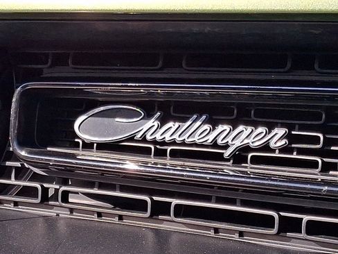 Used 2018 Dodge Challenger R/T Scat Pack image 31