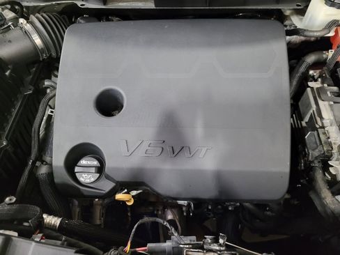 Used 2019 Chevrolet Traverse LS AWD/4WD image 30