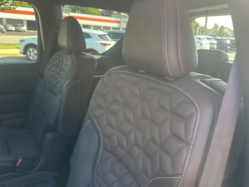 Used 2025 Nissan Armada Platinum w/ Convenience Package AWD/4WD image 28