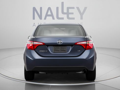 Used 2016 Toyota Corolla LE FWD image 3