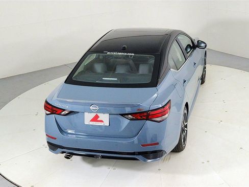 New 2025 Nissan Sentra SR w/ SR Premium Package image 41