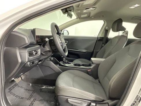 Used 2025 Kia K4 FWD image 10