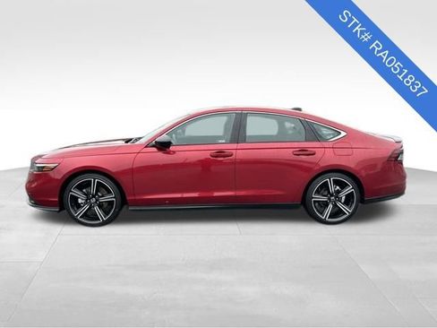 Used 2024 Honda Accord Sport image 4