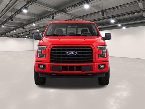 Used 2016 Ford F150 XLT w/ Equipment Group 302A Luxury AWD/4WD image 5