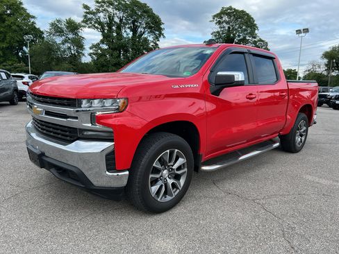 Used 2021 Chevrolet Silverado 1500 LT AWD/4WD image 1