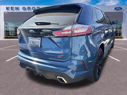 Used 2019 Ford Edge ST w/ Equipment Group 401A AWD/4WD image 3