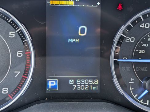 Used 2022 Subaru Ascent Limited AWD/4WD image 11