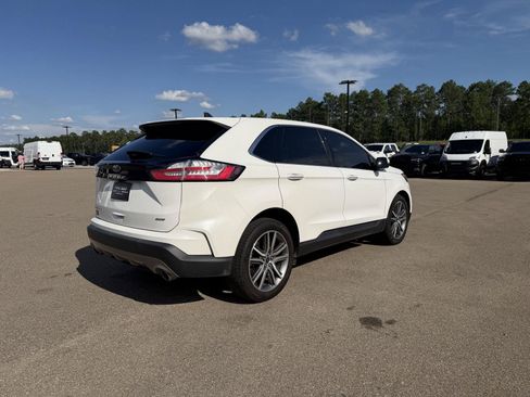 Used 2022 Ford Edge Titanium w/ Equipment Group 301A AWD/4WD image 6