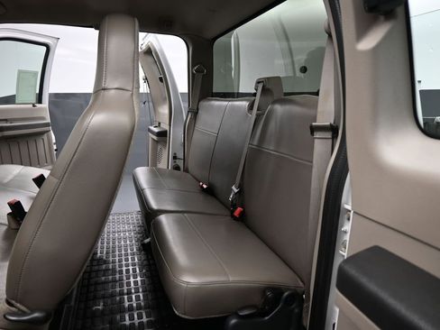 Used 2008 Ford F250 XL image 12