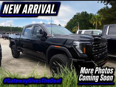 Used 2026 GMC Sierra 2500 AT4 w/ AT4 Premium Plus Package AWD/4WD image 1