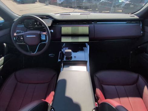New 2026 Land Rover Range Rover Sport Dynamic SE AWD/4WD image 15