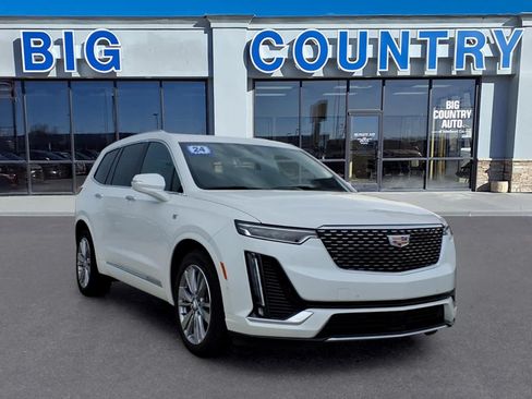 Used 2024 Cadillac XT6 Premium Luxury w/ Platinum Package AWD/4WD image 3