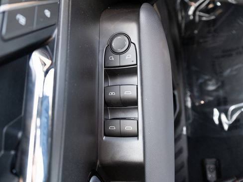 New 2025 Chevrolet Colorado Z71 w/ Z71 Convenience Package 2 image 19