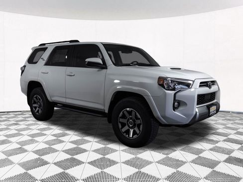 Used 2021 Toyota 4Runner TRD Off-Road AWD/4WD image 23