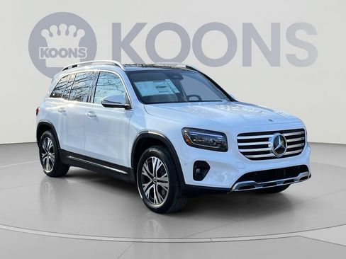 Used 2026 Mercedes-Benz GLB 250 4MATIC image 8