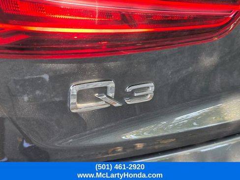Used 2018 Audi Q3 2.0T Premium w/ Convenience Package FWD image 11