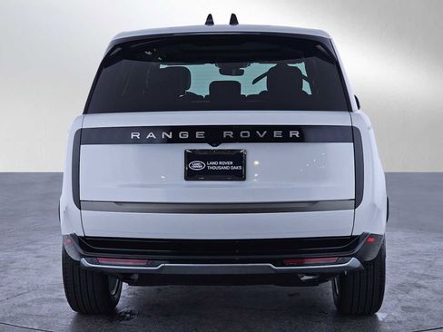 New 2026 Land Rover Range Rover Long Wheelbase SE AWD/4WD image 4
