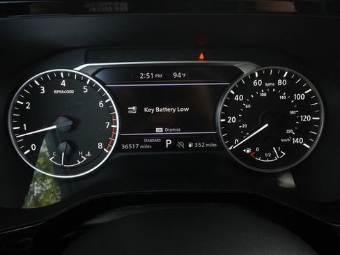 Used 2024 Nissan Pathfinder SV FWD image 10
