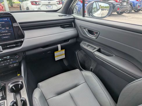 Used 2026 Subaru Outback Touring XT AWD/4WD image 17