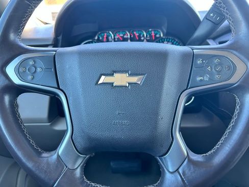 Used 2016 Chevrolet Suburban LS image 18