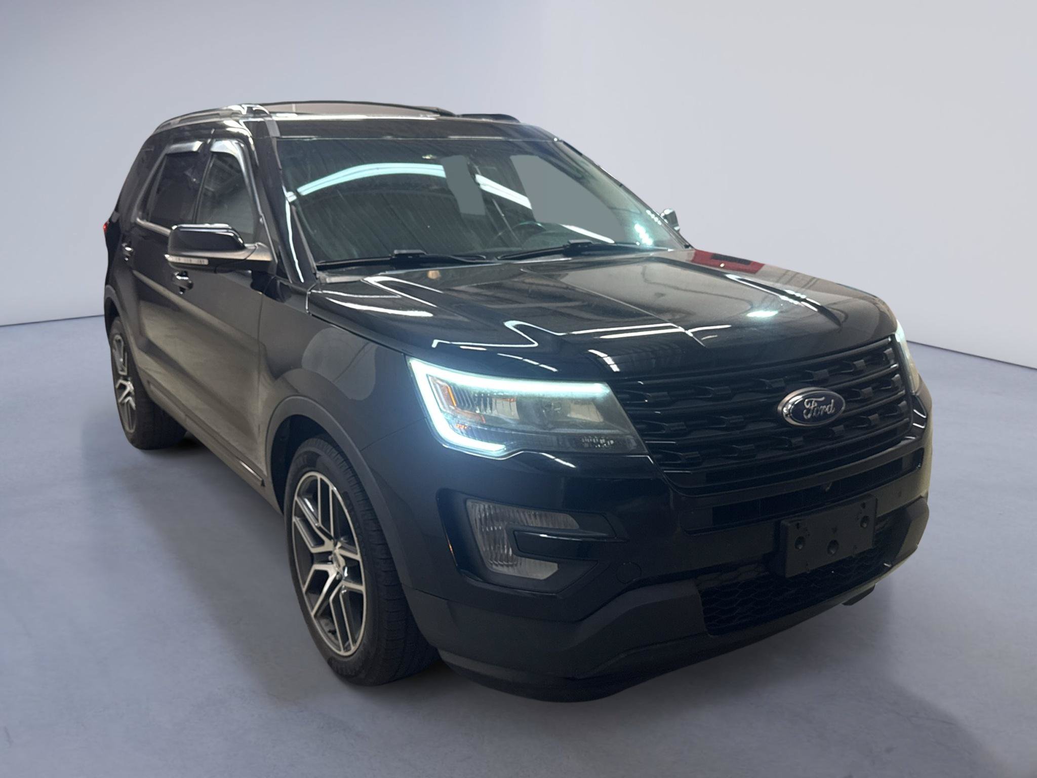 Used 2016 Ford Explorer Sport w/ Equipment Group 401A AWD/4WD image 1