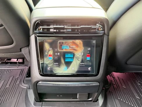 Used 2025 Cadillac Escalade IQ Sport 2 AWD/4WD image 21