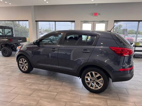Used 2016 Kia Sportage LX FWD image 12