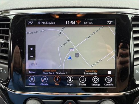 Used 2020 Jeep Grand Cherokee Limited image 21