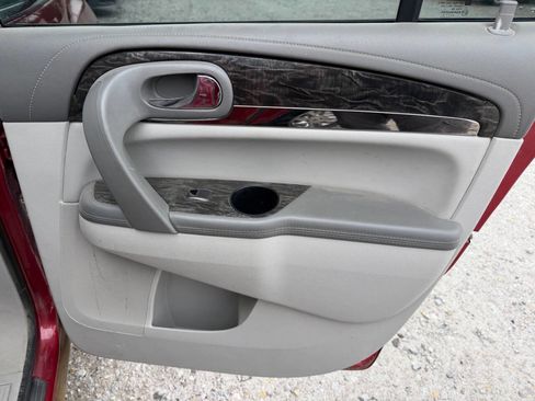 Used 2013 Buick Enclave Leather w/ Trailering Provision Package image 19