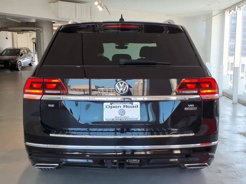 Used 2019 Volkswagen Atlas SE w/ Panoramic Sunroof Package AWD/4WD image 5