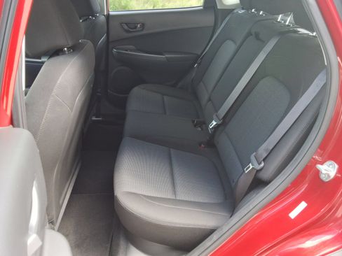 Used 2022 Hyundai Kona SEL AWD/4WD image 30