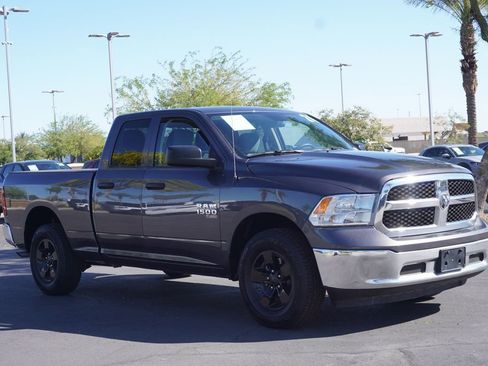 Used 2024 RAM 1500 Classic SLT AWD/4WD image 4