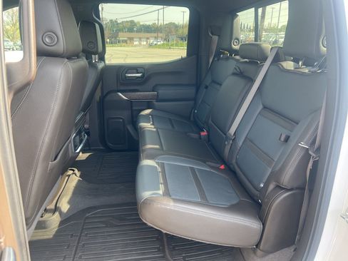 Used 2019 GMC Sierra 1500 Denali w/ Denali Ultimate Package image 22
