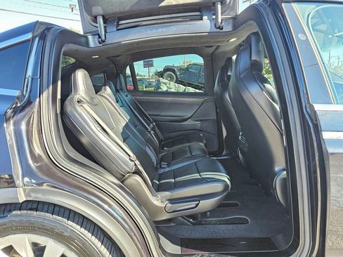 Used 2017 Tesla Model X 100D image 12