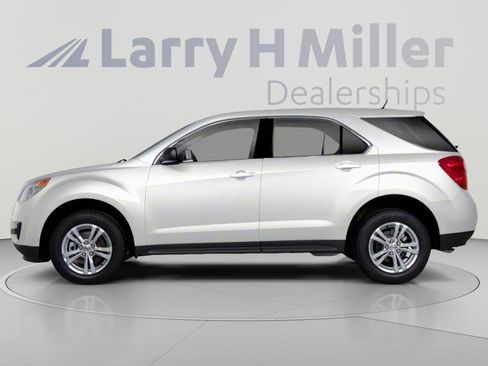 Used 2013 Chevrolet Equinox LS FWD image 3