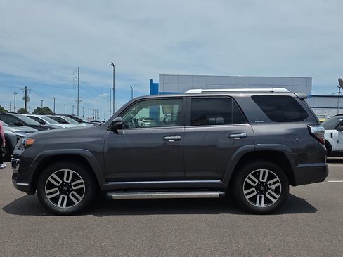 Used 2019 Toyota 4Runner Limited AWD/4WD image 2