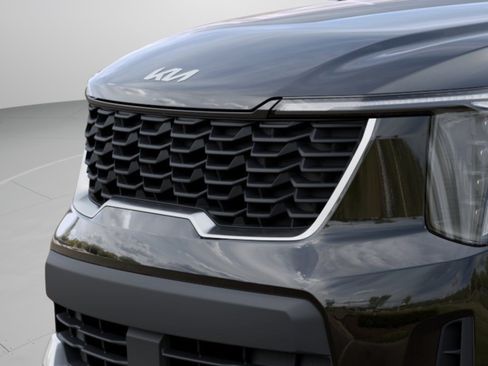 New 2026 Kia Sorento LX FWD image 13