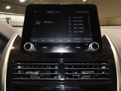 Used 2024 Mitsubishi Eclipse Cross SE image 12